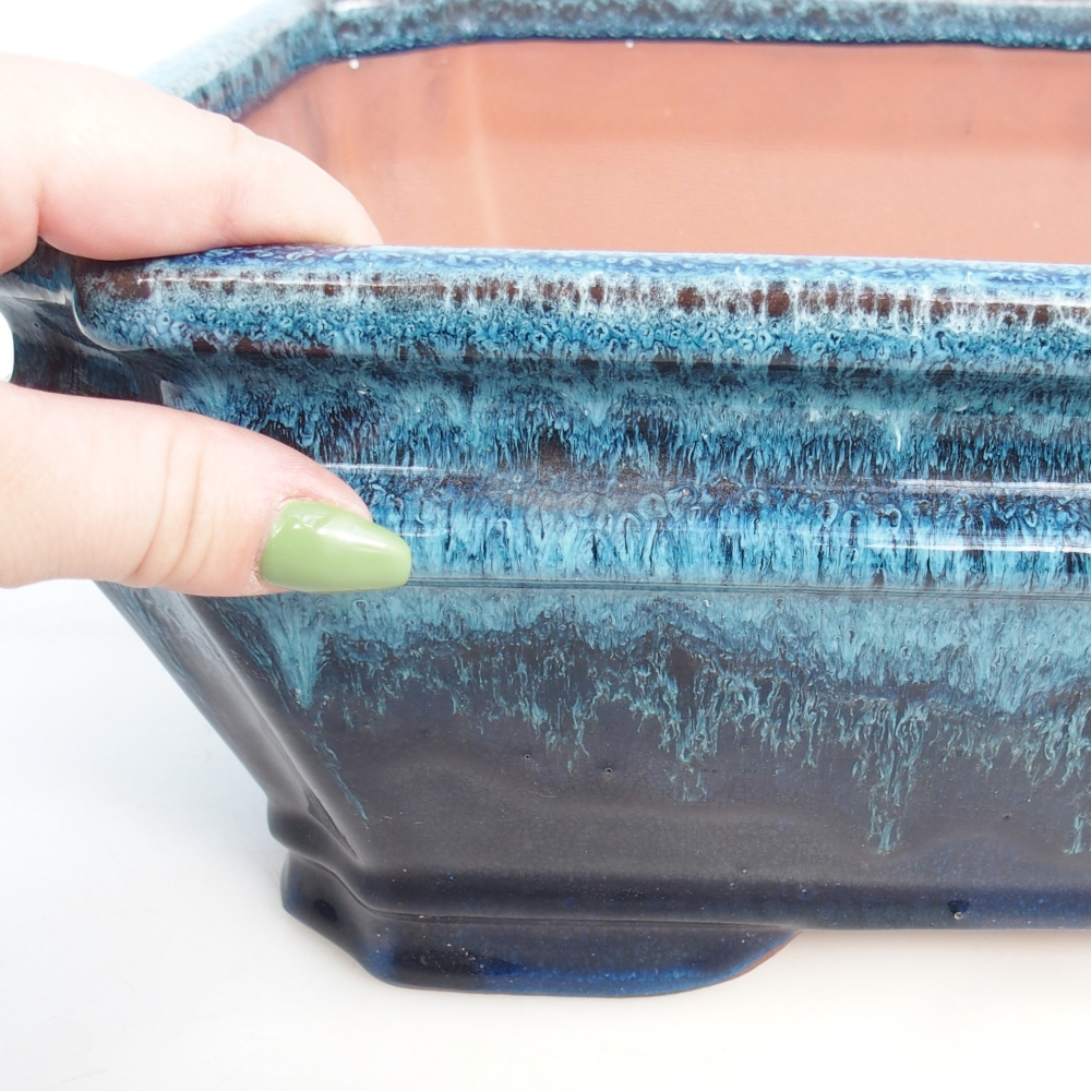 Misa 36,5 x 26 x 12,5 cm modro-biela