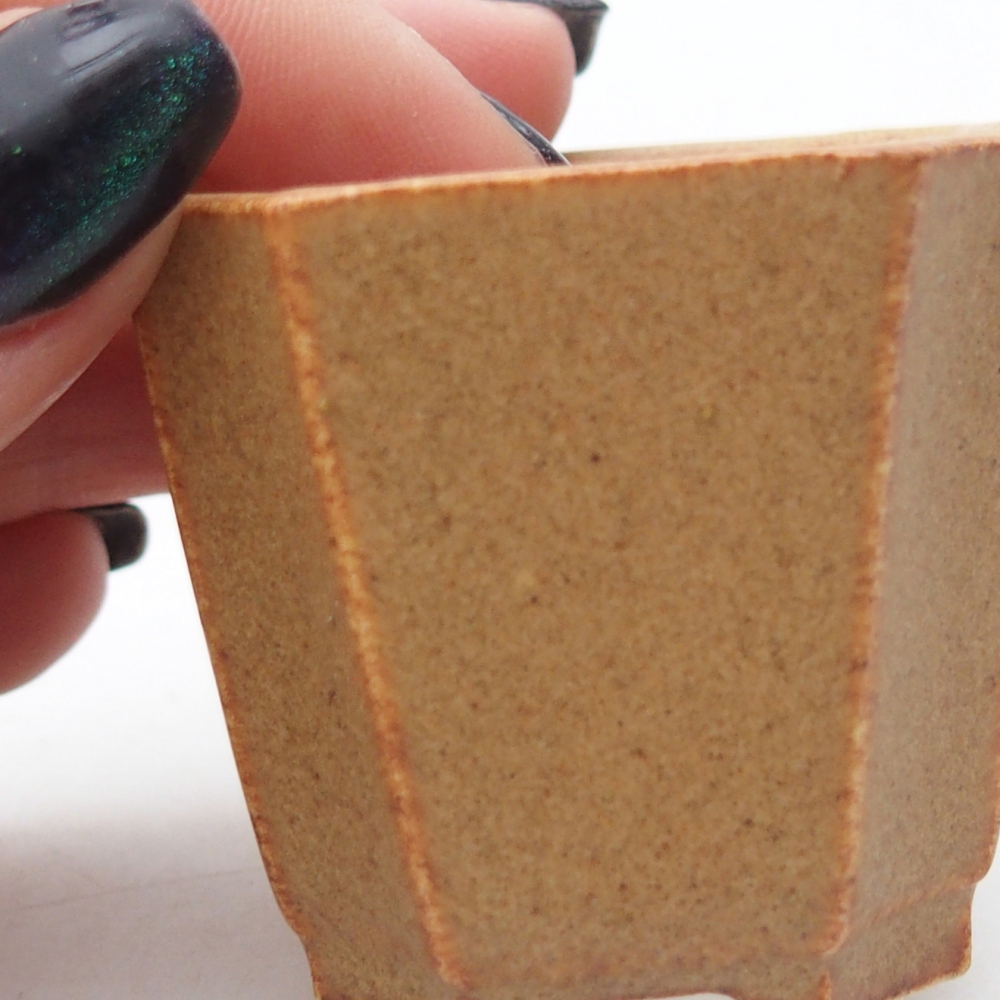 Mini bonsajová miska 4,5 x 4,5 x 4 cm, hnedá