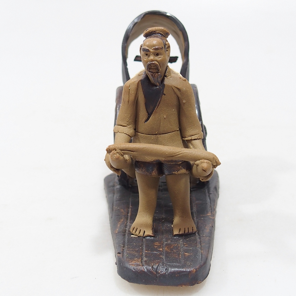 Keramická figúrka - kočiar